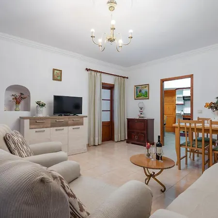 Townhouse Bregat 度假居
