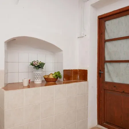 Townhouse Bregat בית נופש *